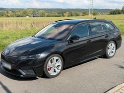 Schwarz Gebraucht 2021 Skoda Octavia RS Kombi | 23.800 € (Guter Preis)