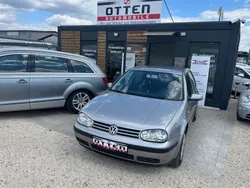 Silber Gebraucht 2002 VW Golf IV Basis Limousine | 2.490 € (Teuer)