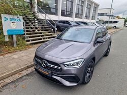 Grau Gebraucht 2022 Mercedes GLA200 AMG line SUV | 33.999 € (Fairer Preis)