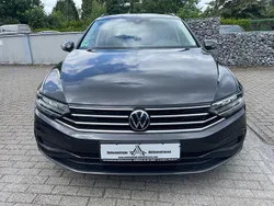 Grau Gebraucht 2022 VW Passat Conceptline Kombi | 16.499 € (Superpreis)