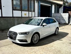 Weiß Gebraucht 2014 Audi A3 S-Line Limousine | 11.999 € (Guter Preis)