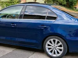 Blau Gebraucht 2011 VW Jetta Highline Limousine | 6.500 € (Fairer Preis)