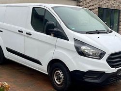 Weiß Gebraucht 2018 Ford Transit Custom Van / Kleinbus | 14.875 € (Guter Preis)