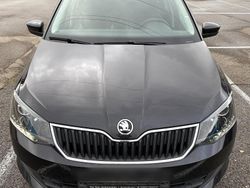 Schwarz Gebraucht 2016 Skoda Fabia Kombi | 10.990 € (Etwas zu teuer)