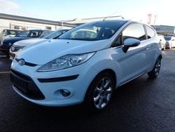 Weiß Gebraucht 2010 Ford Fiesta Titanium Kleinwagen | 1.299 € (Superpreis)