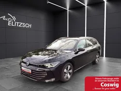Grenadillschwarz metallic Gebraucht 2024 VW Passat Elegance Limousine | 40.890 € (Fairer Preis)