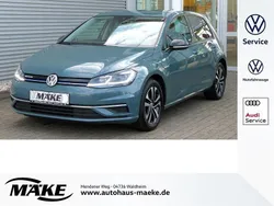 Blau Gebraucht 2019 VW Golf VII IQ Drive Limousine | 18.850 € (Fairer Preis)