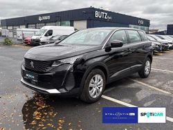 Schwarz Gebraucht 2023 Peugeot 5008 Van / Kleinbus | 25.930 € (Guter Preis)