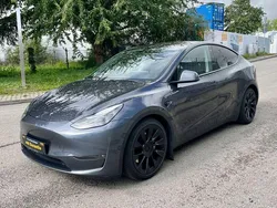 Grau Gebraucht 2021 Tesla Model Y SUV | 30.490 € (Fairer Preis)