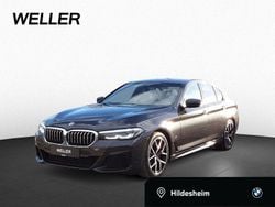 Sophistograu brillanteffekt (grau) Gebraucht 2023 BMW 520 M Sport Limousine | 33.333 € (Guter Preis)