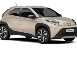 Urban khaki / black mica (gruen) Neu 2025 Toyota Aygo Kleinwagen | 21.190 €