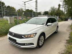Weiß Gebraucht 2019 VW Passat Limousine | 18.900 € (Fairer Preis)