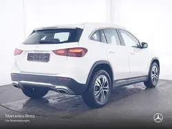 Weiß Gebraucht 2024 Mercedes GLA200 Advanced SUV | 37.190 € (Guter Preis)