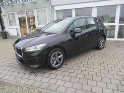 Schwarz Gebraucht 2024 BMW 220 Van / Kleinbus | 31.450 € (Superpreis)