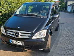 Schwarz Gebraucht 2012 Mercedes Vito Van / Kleinbus | 11.500 € (Fairer Preis)