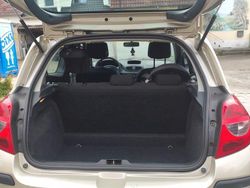 Beige Gebraucht 2007 Renault Clio II Dynamique Limousine | 1.550 € (Superpreis)