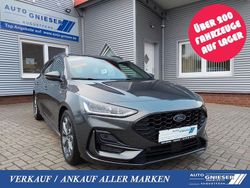 Magnetic grau Gebraucht 2024 Ford Focus ST-Line Kombi | 27.800 € (Fairer Preis)
