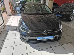 Schwarz Neu 2024 VW Polo Style Limousine | 22.990 € (Fairer Preis)
