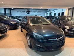 Schwarz Gebraucht 2014 Opel Astra Edition Kombi | 6.490 € (Fairer Preis)