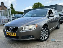 Grau Gebraucht 2012 Volvo V70 Summum Kombi | 4.900 € (Superpreis)