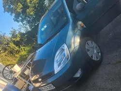 Grün Gebraucht 2003 Ford Fiesta Kleinwagen | 1.699 €