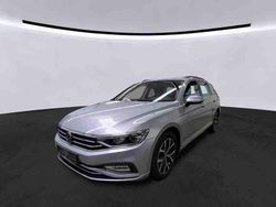 Silber Gebraucht 2022 VW Passat Business Kombi | 23.950 € (Guter Preis)