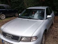 Silber Gebraucht 1998 Audi A4 Limousine | 800 € (Guter Preis)