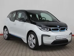 Weiß Gebraucht 2022 BMW i3 Efficient Dynamics Kleinwagen | 18.875 € (Guter Preis)