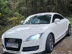 Weiß Gebraucht 2008 Audi Coupé Coupé | 8.900 €