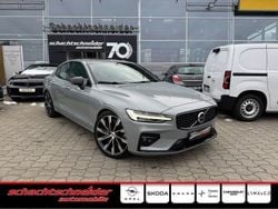 Grau Gebraucht 2023 Volvo S60 Ultimate Limousine | 37.790 € (Fairer Preis)