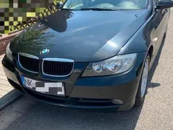 Schwarz Gebraucht 2006 BMW 318 Limousine | 2.600 € (Guter Preis)
