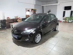 Schwarz Gebraucht 2011 Mazda 2 Sports-Line Kleinwagen | 5.899 € (Etwas zu teuer)