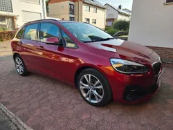 Rot Gebraucht 2019 BMW 218 Active Tourer Advantage Van / Kleinbus | 17.499 € (Guter Preis)