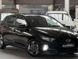 Schwarz Gebraucht 2022 Hyundai i20 Edition 30 Kleinwagen | 16.490 € (Fairer Preis)