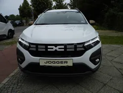 Weiß Gebraucht 2024 Dacia Jogger Extreme Limousine | 19.990 € (Fairer Preis)