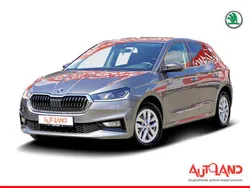 Grau Gebraucht 2023 Skoda Fabia Kleinwagen | 19.890 € (Guter Preis)
