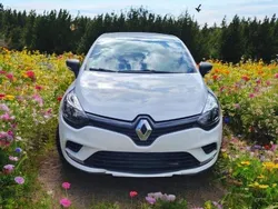 Weiß Gebraucht 2019 Renault Clio IV Life Kleinwagen | 7.990 € (Guter Preis)
