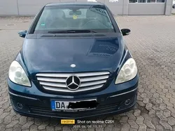 Blau Gebraucht 2007 Mercedes B180 Van / Kleinbus | 2.850 € (Fairer Preis)