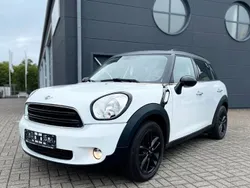 Weiß Gebraucht 2016 Mini One D Countryman SUV | 12.990 € (Guter Preis)