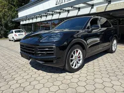 Schwarz Gebraucht 2023 Porsche Cayenne S SUV | 91.900 €