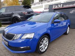 Blau Gebraucht 2020 Skoda Octavia Tour Kombi | 15.980 € (Superpreis)