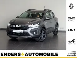 Metallic Gebraucht 2024 Dacia Sandero Expression Kleinwagen | 17.980 € (Fairer Preis)