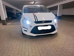 Weiß Gebraucht 2012 Ford S-MAX Sport Van / Kleinbus | 5.899 € (Superpreis)