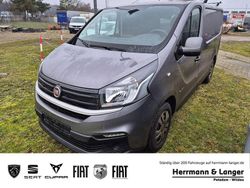 Grau Gebraucht 2017 Fiat Talento Van / Kleinbus | 12.999 € (Guter Preis)