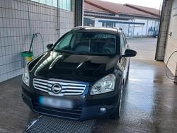Schwarz Gebraucht 2010 Nissan Qashqai SUV | 8.500 € (Teuer)