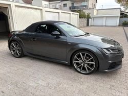Grau Gebraucht 2016 Audi TT Roadster Comfort Cabrio | 25.990 € (Superpreis)