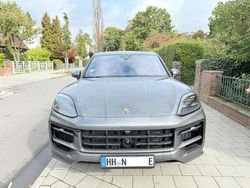 Grau Gebraucht 2025 Porsche Cayenne S E-Hybrid SUV | 135.900 € (Superpreis)