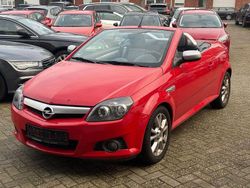 Rot Gebraucht 2005 Opel Tigra Cabrio | 1.499 € (Superpreis)