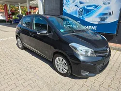 Schwarz Gebraucht 2011 Toyota Yaris Life Limousine | 4.700 € (Fairer Preis)