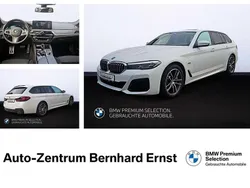 Alpinweiß uni Gebraucht 2022 BMW 530e M Sport Kombi | 34.840 € (Fairer Preis)